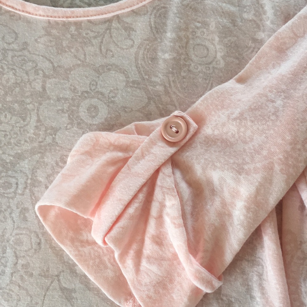 Pink shirt - Picture 3 of 3